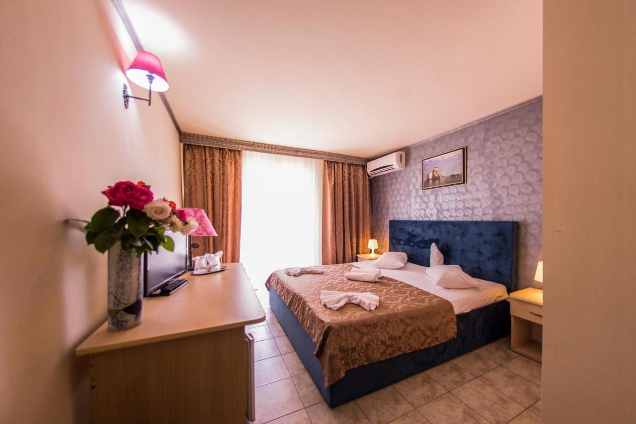 Voila Mamaia Otel Dış mekan fotoğraf