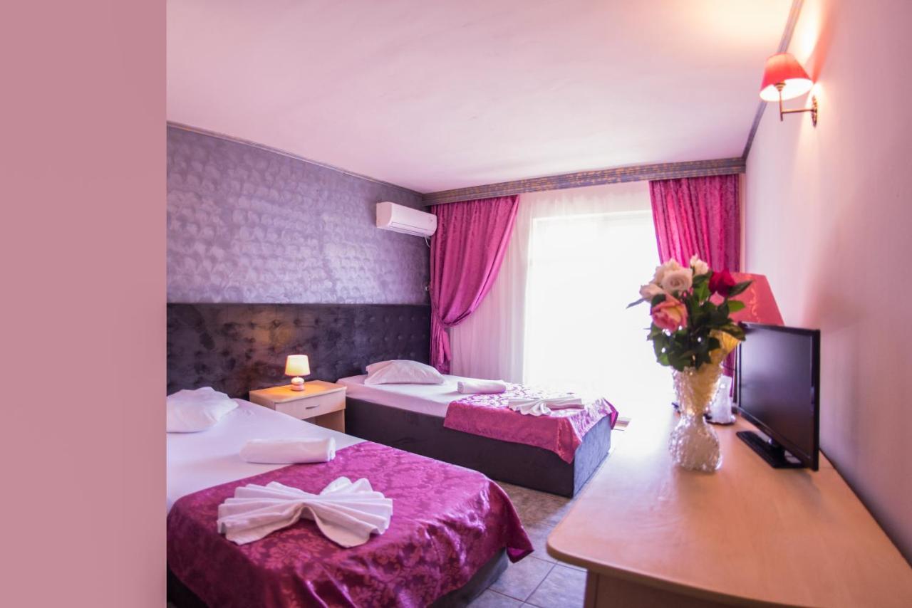 Voila Mamaia Otel Dış mekan fotoğraf