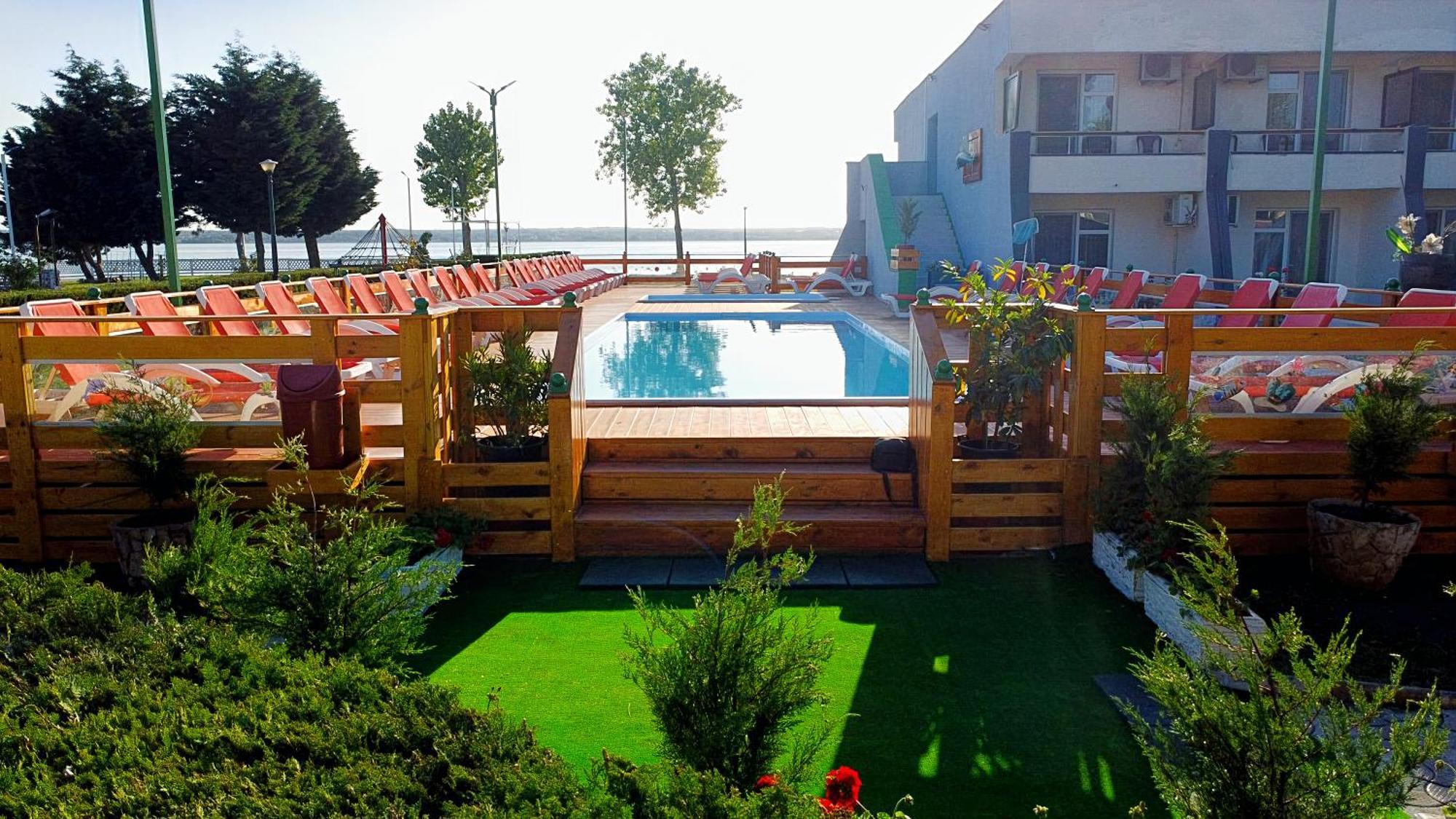 Voila Mamaia Otel Dış mekan fotoğraf