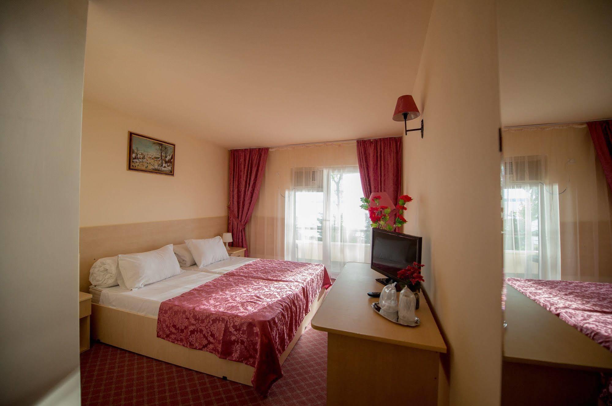 Voila Mamaia Otel Dış mekan fotoğraf